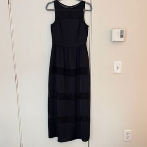 Elegant Black Sleeveless Dress